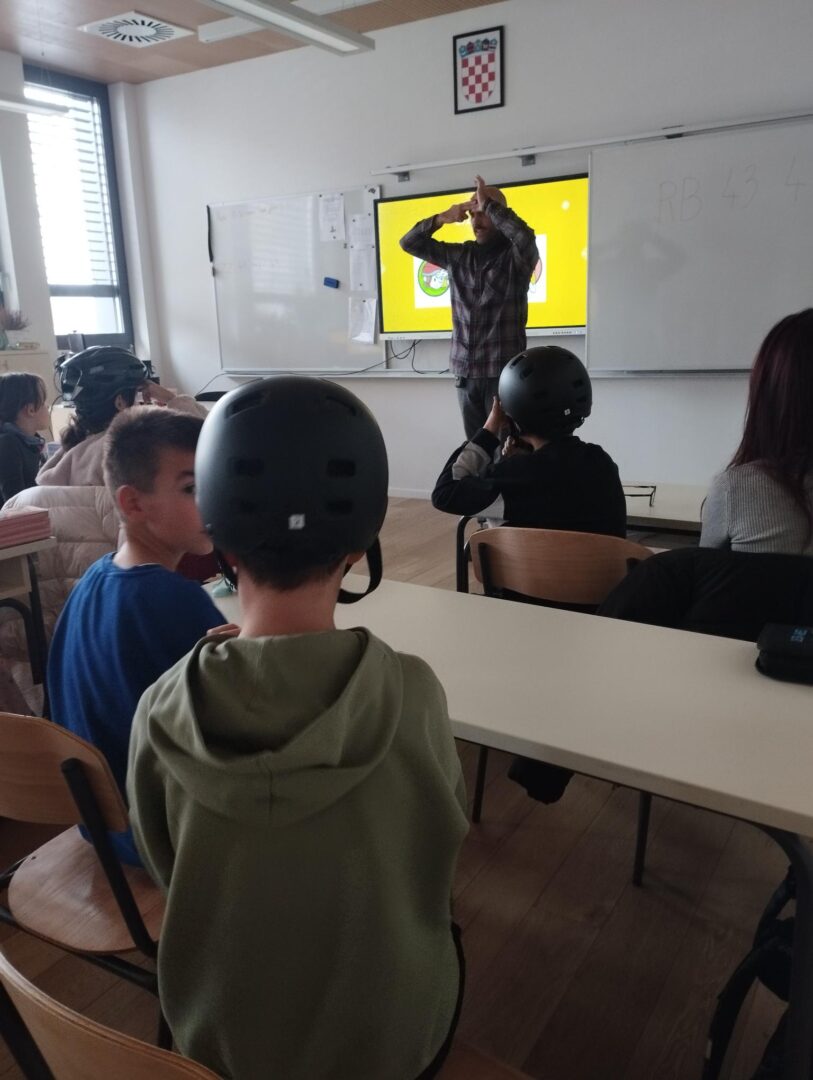 Bicikli u prometu za trećaše